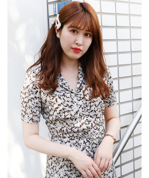 dazzlin(ダズリン)の「ファニーキャッツフラワーワンピース(ワンピース・レディース・イエロー/パープル/ブラウン・SMALL/MEDIUM)」の7枚目の写真