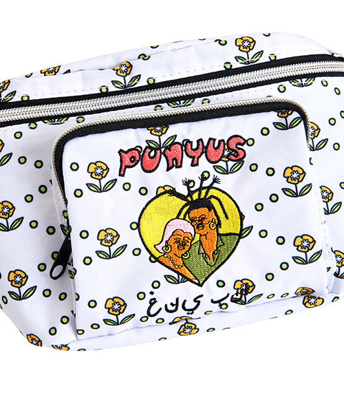 PUNYUS（プニュズ）の「FUGU総柄ウエストボディバッグ（ボディバッグ/ウエストポーチ・レディース・ホワイト/レッド/オレンジ/ブラウン・FREE）」の6枚目の写真