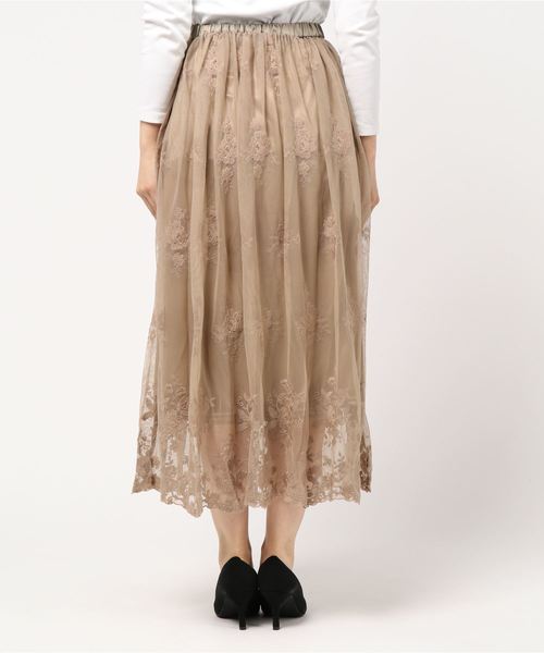 LOWRYS FARM（ローリーズファーム）の「２ＷＡＹレースマキシスカート　825270（スカート・レディース・オフホワイト/ブラック/ブラウン・FREE）」の5枚目の写真