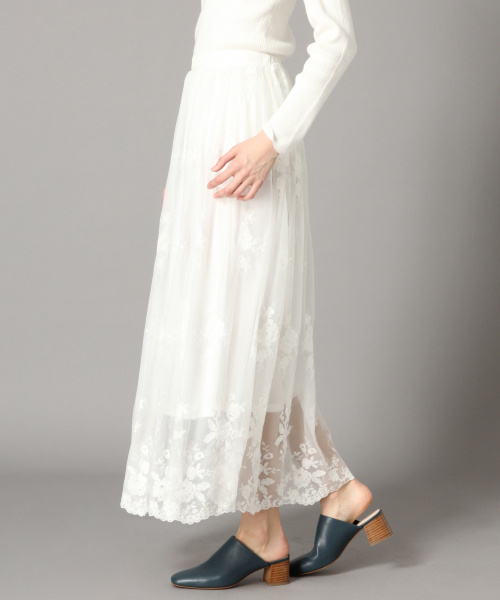 LOWRYS FARM（ローリーズファーム）の「２ＷＡＹレースマキシスカート　825270（スカート・レディース・オフホワイト/ブラック/ブラウン・FREE）」の7枚目の写真