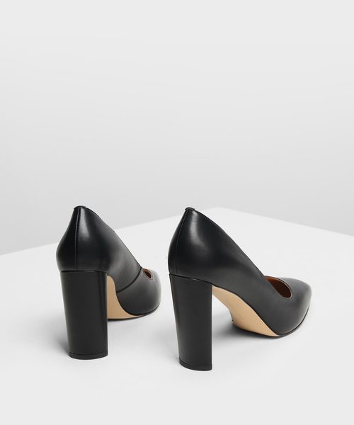 CHARLES & KEITH（チャールズ & キース）の「ミニスクエアトゥ パンプス / Mini Square Toe Pumps（パンプス・レディース・ブラック/ベビーピンク・22.5cm/23cm/23.5cm/24.5cm/25cm/25.5cm）」の10枚目の写真