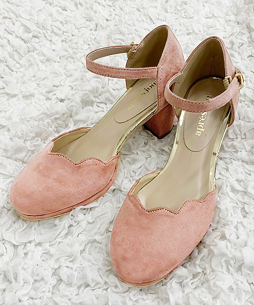 apres jour（アプレジュール）の「スカラップパンプス【ZOZOTOWN限定アイテム】（パンプス・レディース・ピンク/イエロー/ブラック/その他・MEDIUM/SMALL/LARGE/X-LARGE）」の3枚目の写真