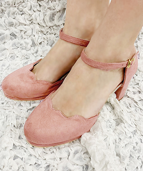 apres jour（アプレジュール）の「スカラップパンプス【ZOZOTOWN限定アイテム】（パンプス・レディース・ピンク/イエロー/ブラック/その他・MEDIUM/SMALL/LARGE/X-LARGE）」の6枚目の写真