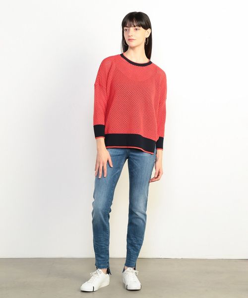 ARMANI EXCHANGE（アルマーニエクスチェンジ）の「【A|Xアルマーニ エクスチェンジ】メッシュニットプルオーバー（ニット/セーター・レディース・レッド/ブルー・SMALL/MEDIUM/X-SMALL）」の7枚目の写真