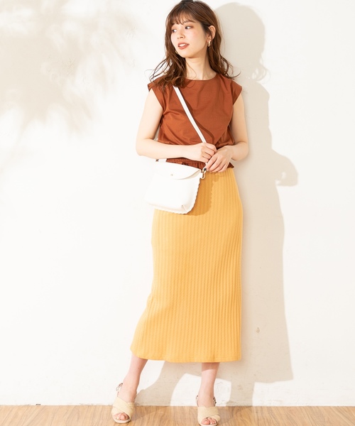 natural couture（ナチュラルクチュール）の「裾シャーリングショートシルケットTシャツ（Tシャツ/カットソー・レディース・ブラック/ベージュ/パープル/キャメル・FREE）」の20枚目の写真