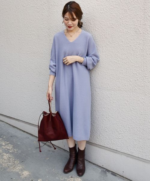 SHIPS(シップス)の「ホールガーメントVネックワンピース◇(ワンピース・レディース・ブラック/グレー/ダークラベンダー・ONE SIZE)」の8枚目の写真