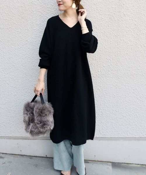 SHIPS(シップス)の「ホールガーメントVネックワンピース◇(ワンピース・レディース・ブラック/グレー/ダークラベンダー・ONE SIZE)」の18枚目の写真