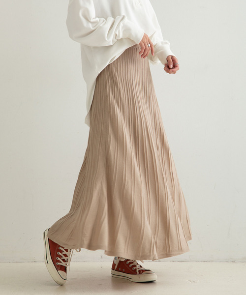 rectangle（レクタングル）の「リブニットフレアースカート（スカート・レディース・ベージュ/オレンジ/ブラウン/アイボリー/ブラック・FREE）」の5枚目の写真