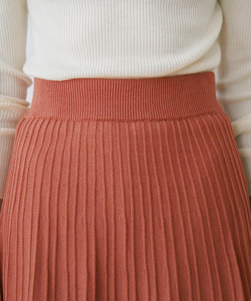 rectangle（レクタングル）の「リブニットフレアースカート（スカート・レディース・ベージュ/オレンジ/ブラウン/アイボリー/ブラック・FREE）」の14枚目の写真