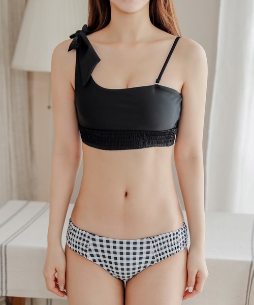 【NAMED COLLECTIVE】PREY リボン レース カモ ビキニ 上下 水着 セール】レースフリル×花柄ビキニ 水着2点セット（水着）｜Lace