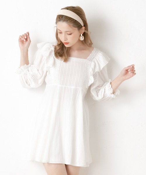 one after another NICE CLAUP（ワンアフターアナザーナイスクラップ）の「フリルチュニック（チュニック・レディース・ブラック/オフホワイト/ブルー・FREE）」の9枚目の写真