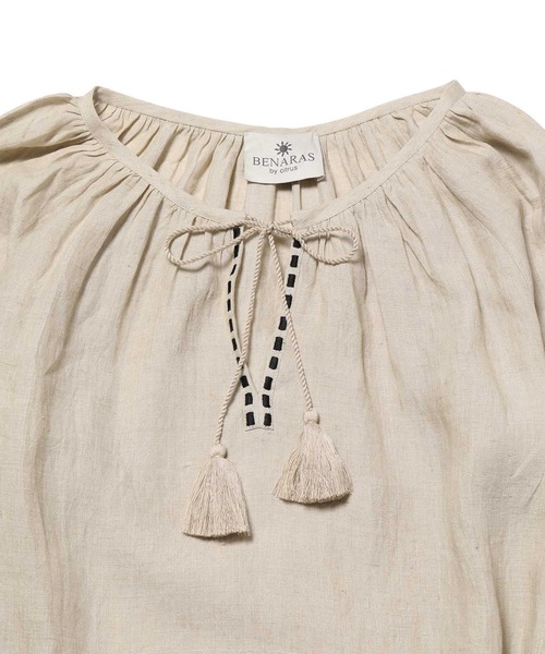 ADAM ET ROPE'(アダムエロペ)の「【BENARAS by CITRUS】別注Veronica Rose Dress(ワンピース・レディース・ベージュ/グリーン・1)」の9枚目の写真