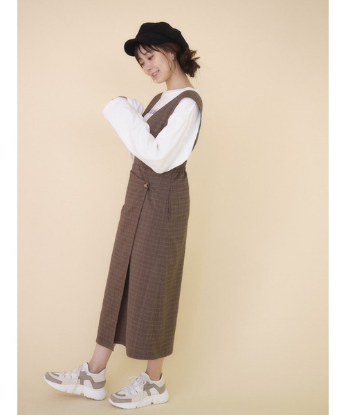 Now me. by NYLON JAPAN(ナウミーバイナイロンジャパン)の「ジャンパースカート(スカート・レディース・ブラック/その他・FREE)」の1枚目の写真