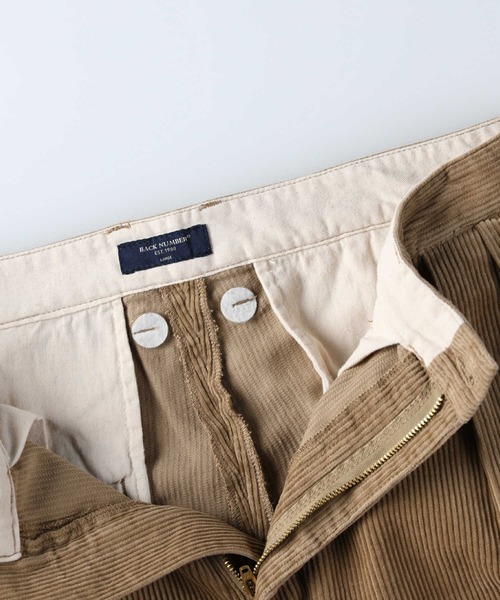 BACK NUMBER(バックナンバー)の「【BACK NUMBER】コーデュロイワイドトラウザーパンツ(その他パンツ・メンズ・ブラック/ベージュ/グレー・M/L/XL)」の19枚目の写真