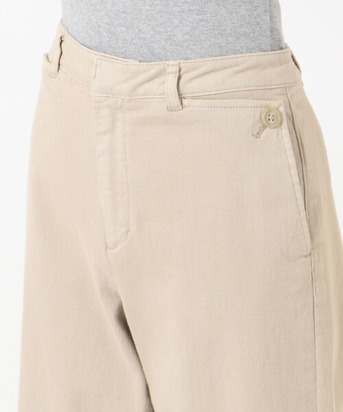 J.PRESS(ジェイプレス)の「【洗える】8.4oz ピースダイストレッチ ワイドパンツ(その他パンツ・レディース・ベージュ系・9/7/13/11)」の17枚目の写真