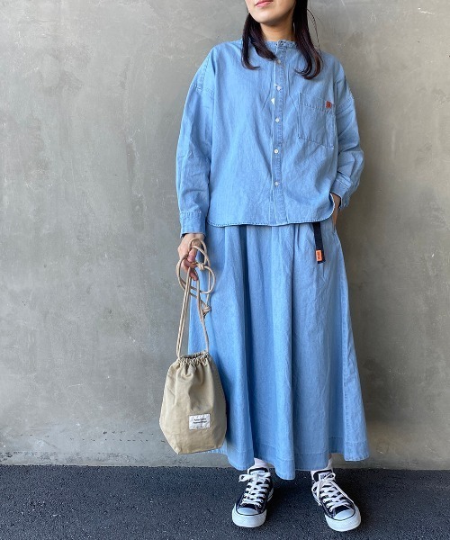 UNIVERSAL OVERALL（ユニバーサルオーバーオール）の「[UNIVERSAL OVERALL/ユニバーサルオーバーオール] 別注 ビッグシルエットバンドカラーシャツ（シャツ/ブラウス・レディース・ブルー系その他/ライトブルー/ブラック系その他/ブルー・F）」の13枚目の写真