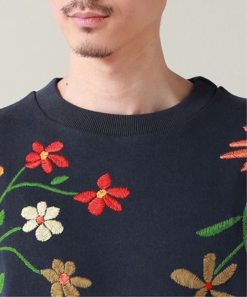 niche.（ニッチ）の「【niche. / ニッチ】Flower Embroidery クルーネックスウェット-ALL Over（スウェット・メンズ・ダークブルー・X-LARGE/MEDIUM/LARGE）」の6枚目の写真