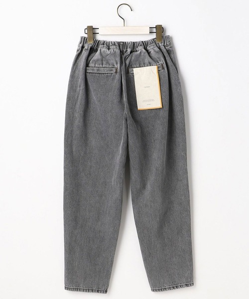 179/WG(イチナナキュウダブルジー)の「テーパードデニムパンツ(デニムパンツ・レディース・オフホワイト/ライトグレー・MEDIUM)」の3枚目の写真