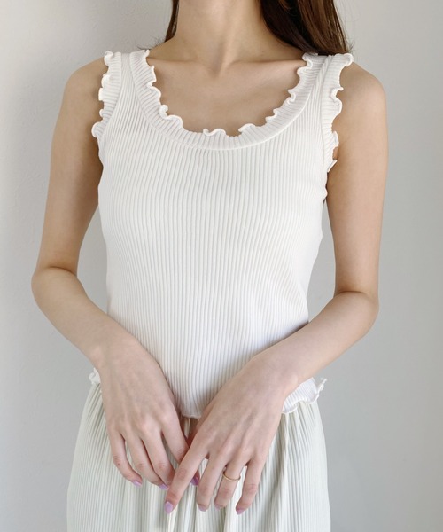 CLEA(クレア)の「リブニットフリルタンク(タンクトップ・レディース・ホワイト/ブラック/グリーン/パープル/アイボリー・FREE)」の21枚目の写真