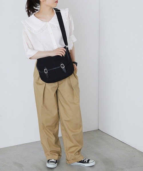 forksy.(フォルクシー)の「【forksy.】BIGフリルカラー パフスリーブシャツ(シャツ/ブラウス・レディース・ホワイト/ブラック/パープル/インディゴブルー/ブラック×ホワイト・FREE)」の8枚目の写真