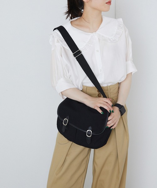 forksy.(フォルクシー)の「【forksy.】BIGフリルカラー パフスリーブシャツ(シャツ/ブラウス・レディース・ホワイト/ブラック/パープル/インディゴブルー/ブラック×ホワイト・FREE)」の10枚目の写真
