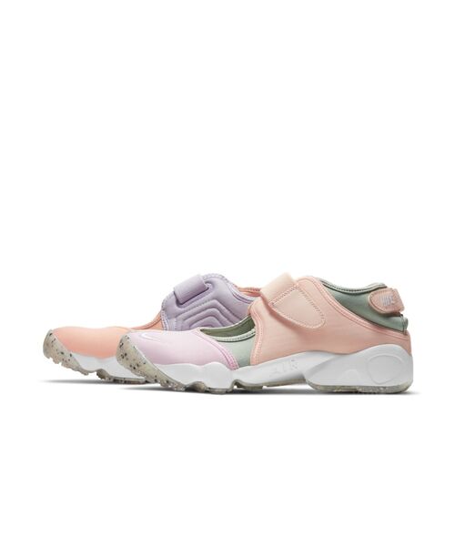 NIKE（ナイキ）の「ナイキ エア リフト ウィメンズシューズ / Nike Air Rift Women's Shoe（サンダル・レディース・コーラルピンク・25/24/23/26）」の5枚目の写真
