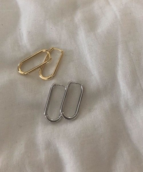 marjour（マージュール）の「VERTICAL HOOP PIERCE（ピアス（両耳用）・レディース・シルバー/ゴールド・FREE）」の2枚目の写真