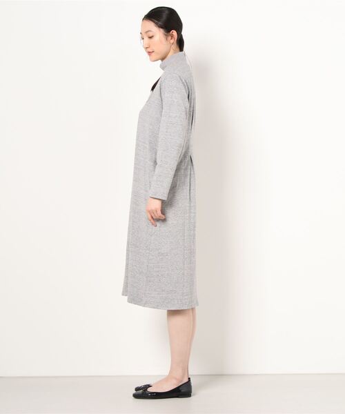 MUVEIL(ミュベール)の「MUVEIL/ハートパッチワンピース(ワンピース・レディース・グレー・38)」の5枚目の写真