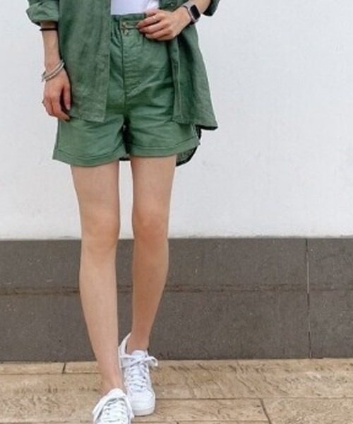 GAP(ギャップ)の「リネン混 ストレート カジュアルショートパンツ(その他パンツ・レディース・ホワイト/ブラウン/グリーン・0/2/00/000/4/6/8)」の3枚目の写真