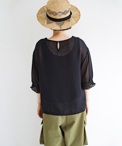 haco!（ハコ）の「上品な透け感が華やぎをプラスしてくれるシフォントップス＆ノースリーブカットソーセット（その他トップス・レディース・ライトグレー/ダークネイビー・SMALL/MEDIUM/LARGE/X-LARGE）」の17枚目の写真