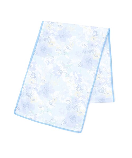 DRESKIP（ドレスキップ）の「◆ひんやりスカーフ ワイド（バンダナ/スカーフ・レディース・ブルー系/ベージュ系/ネイビー系・00）」の3枚目の写真