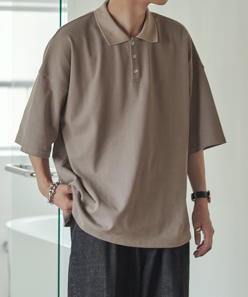 epnok(エプノック)の「ルーズカットポロシャツ(ポロシャツ・メンズ・グレイッシュブルー/グレイッシュベージュ・SMALL/MEDIUM/LARGE)」の2枚目の写真