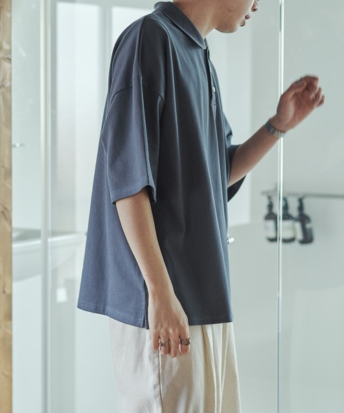 epnok(エプノック)の「ルーズカットポロシャツ(ポロシャツ・メンズ・グレイッシュブルー/グレイッシュベージュ・SMALL/MEDIUM/LARGE)」の9枚目の写真