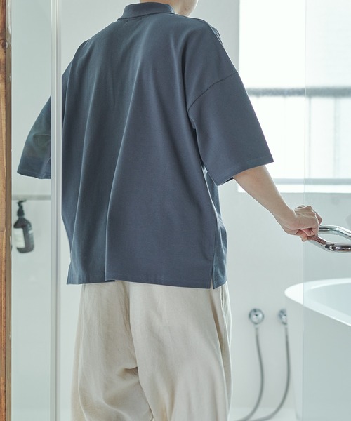 epnok(エプノック)の「ルーズカットポロシャツ(ポロシャツ・メンズ・グレイッシュブルー/グレイッシュベージュ・SMALL/MEDIUM/LARGE)」の10枚目の写真
