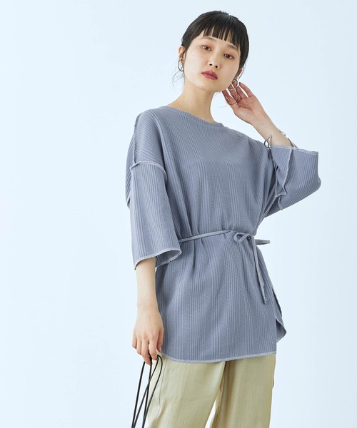 mikke（ミッケ）の「2WAYオーバサイズ 配色ステッチ ワッフルカットソー（Tシャツ/カットソー・レディース・ブラック/オフホワイト/イエロー/ブルー・FREE）」の22枚目の写真