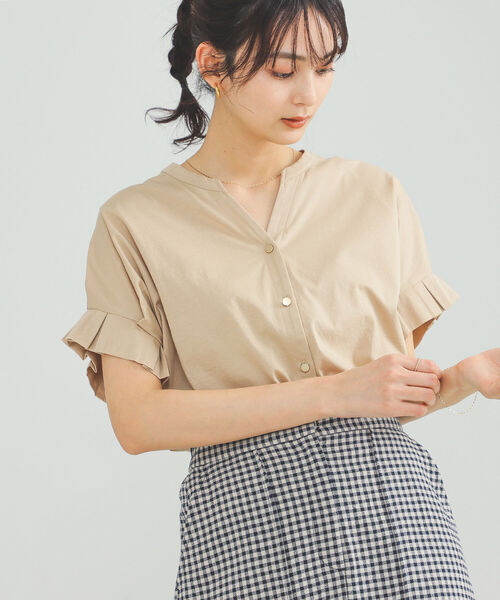 BEAMS HEART（ビームスハート）の「【ベストセラー】スキッパーネック カットソー（シャツ/ブラウス・レディース・ブラック/ネイビー/オフホワイト/イエロー/ベージュ/グリーン/サックスブルー/オリーブ/ダークグリーン/イエロー系その他2・FREE）」の3枚目の写真