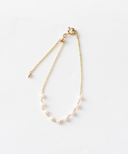 JUICY ROCK（ジューシーロック）の「K14gold-filled 淡水パールブレスレット2（ブレスレット・レディース・ゴールド・ONE SIZE）」の8枚目の写真