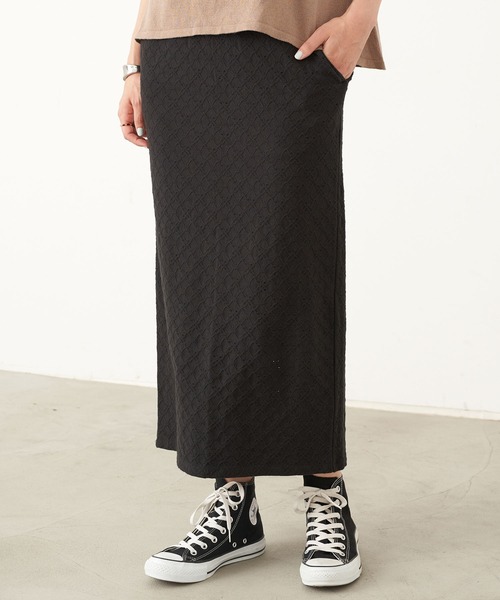 earth music&ecology（アースミュージックアンドエコロジー）の「【WEB限定】カットレースタイトスカート ＊（スカート・レディース・ブラック/ブラウン/ピンク/アイボリー・FREE）」の3枚目の写真