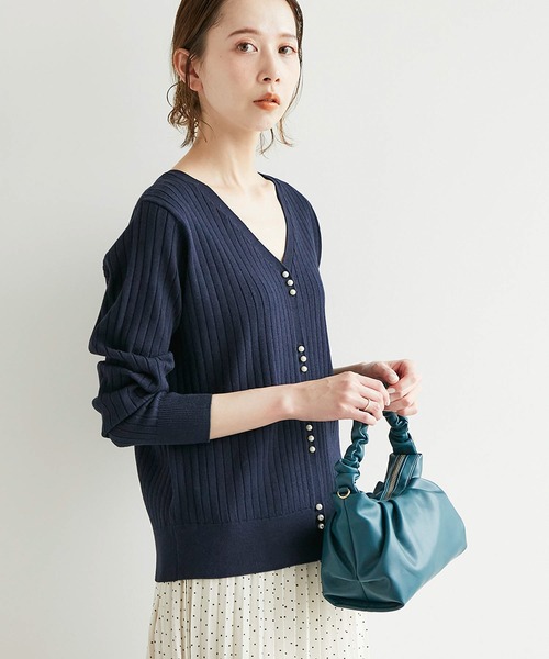 ROPE' PICNIC(ロペピクニック)の「【2WAY】【新色追加】マシュマロニットカーディガン(カーディガン/ボレロ・レディース・ブラック/ベージュ系その他/サックスブルー/ピンク系その他/ネイビー/ラベンダー/イエロー/オレンジ系その他/オフホワイト・38/40)」の5枚目の写真