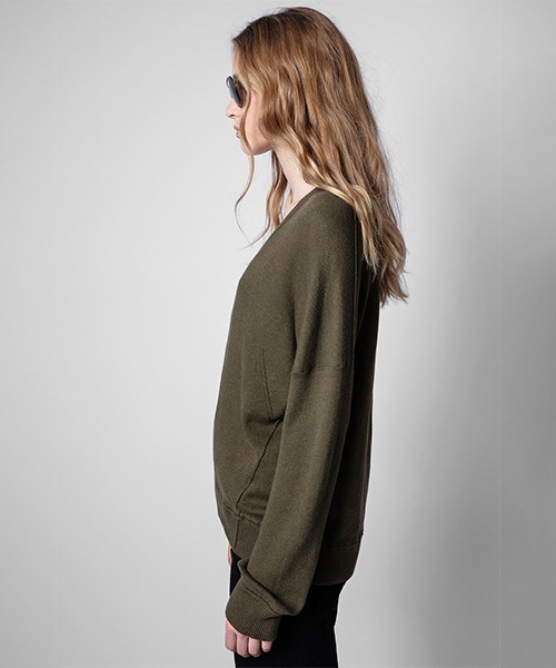 ZADIG&VOLTAIRE（ザディグ　エ　ヴォルテール）の「BRUMY CO（ニット/セーター・レディース・カーキ・M/XS/S）」の2枚目の写真