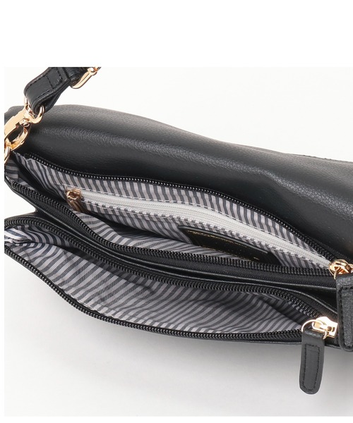 Pi（ピーアイ）の「クラッチにもなるレザー調合皮フラップショルダー　新柄登場（ショルダーバッグ・レディース・ホワイト/ブラウン系その他/ブルー/アイボリー・フリー）」の10枚目の写真