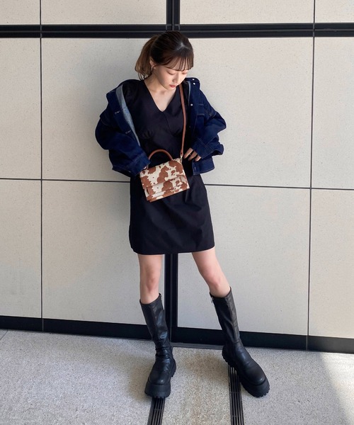 FREE'S MART（フリーズマート）の「【インフルエンサー森下愛里沙さんレコメンド】◆袖シャーリングミニワンピース（ワンピース・レディース・ブラック/グリーン・FREE）」の16枚目の写真