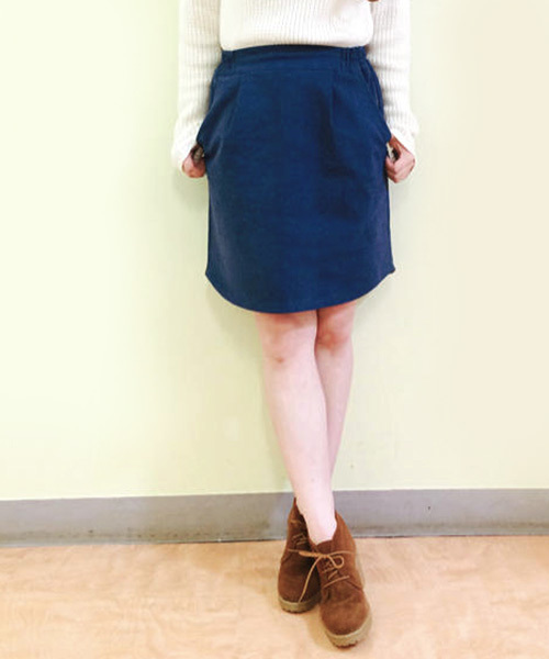 Kastane（カスタネ）の「【Kastane】台形タックミニスカート（スカート・レディース・グレー/ホワイト/ボルドー/ダークブルー・FREE）」の3枚目の写真