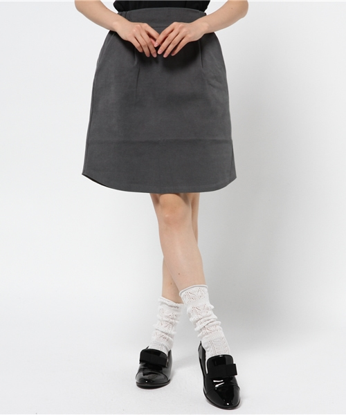 Kastane（カスタネ）の「【Kastane】台形タックミニスカート（スカート・レディース・グレー/ホワイト/ボルドー/ダークブルー・FREE）」の5枚目の写真