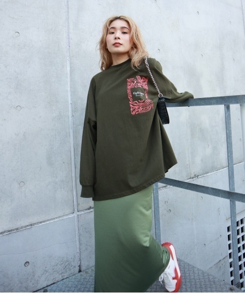 FIG&VIPER（フィグアンドバイパー）の「Vortex BIGロンT（Tシャツ/カットソー・レディース・ベージュ/カーキ/ダークグレー・FREE）」の17枚目の写真