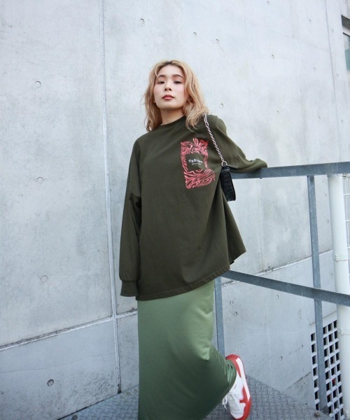 FIG&VIPER（フィグアンドバイパー）の「Vortex BIGロンT（Tシャツ/カットソー・レディース・ベージュ/カーキ/ダークグレー・FREE）」の9枚目の写真