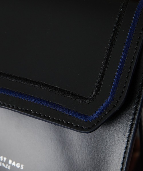 ear PAPILLONNER（イアパピヨネ）の「【MY BEST BAGS(マイベストバッグス）】 ミニボックスショルダーバッグ（ショルダーバッグ・レディース・キャメル/ブラック・FREE）」の14枚目の写真