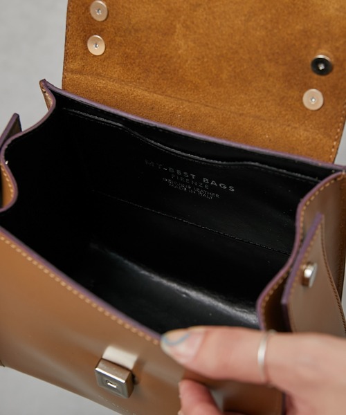 ear PAPILLONNER（イアパピヨネ）の「【MY BEST BAGS(マイベストバッグス）】 ミニボックスショルダーバッグ（ショルダーバッグ・レディース・キャメル/ブラック・FREE）」の12枚目の写真