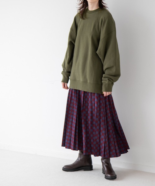 yuw（ユウ）の「UNISEX FLEECE PULLOVER　238895（スウェット・レディース・ブラック/ライトグレー/カーキ/イエロー・FREE）」の10枚目の写真