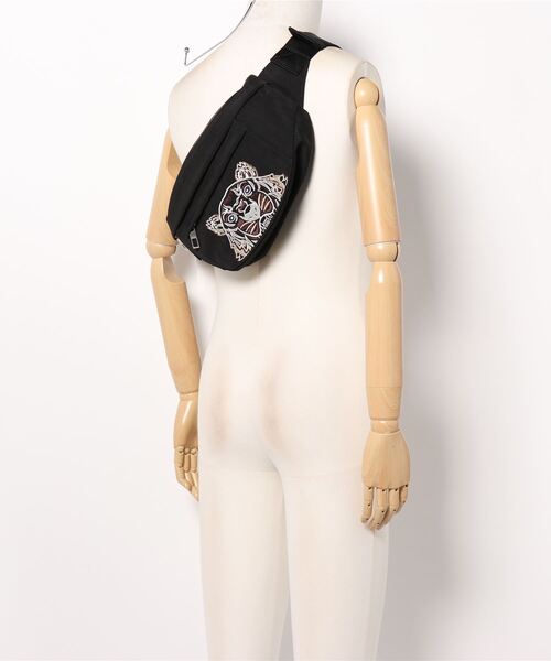 KENZO（ケンゾー）の「KENZO/ケンゾー/ミニベルトバッグKampus tiger
